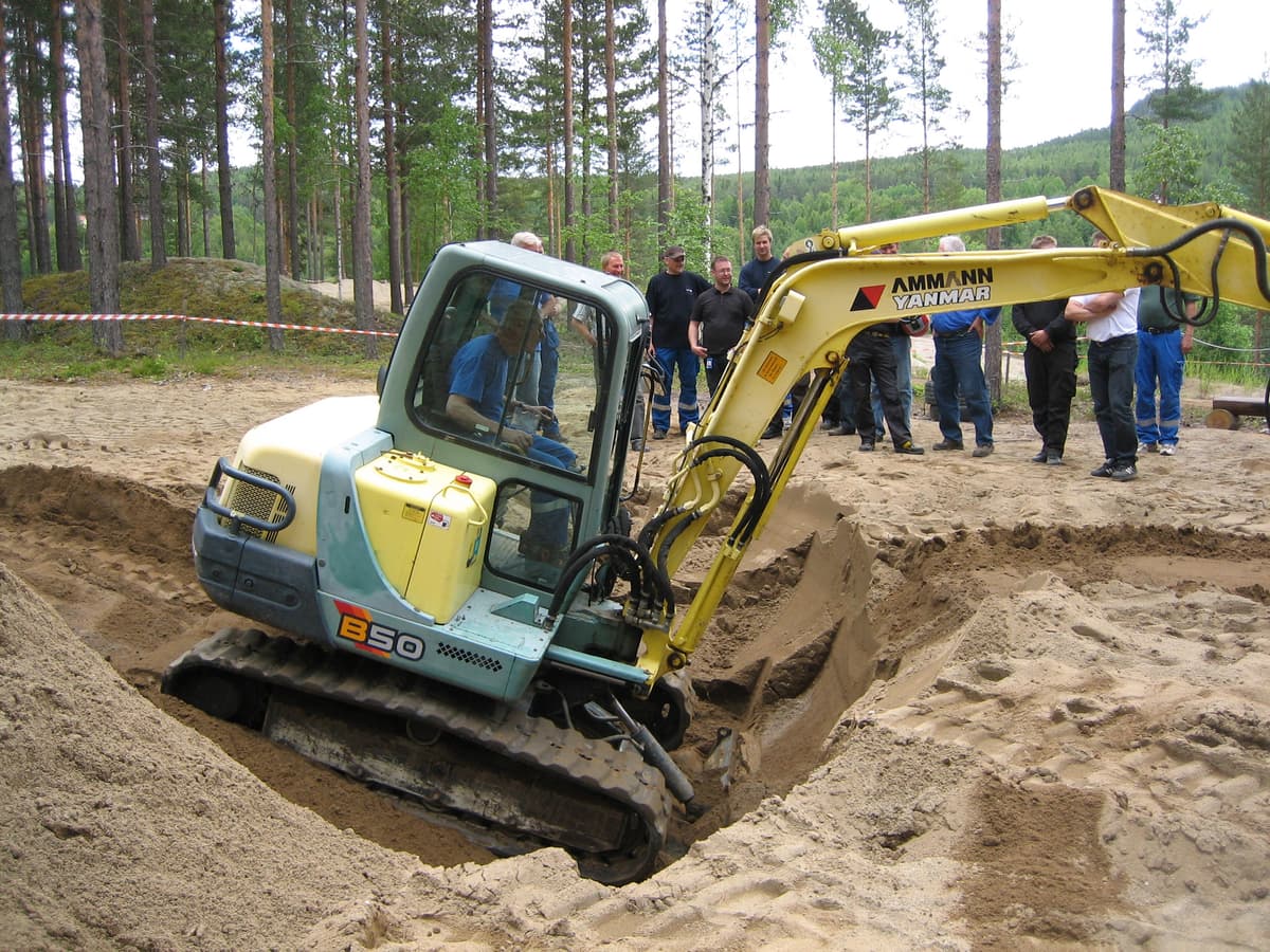 Grävtag i sandtaget