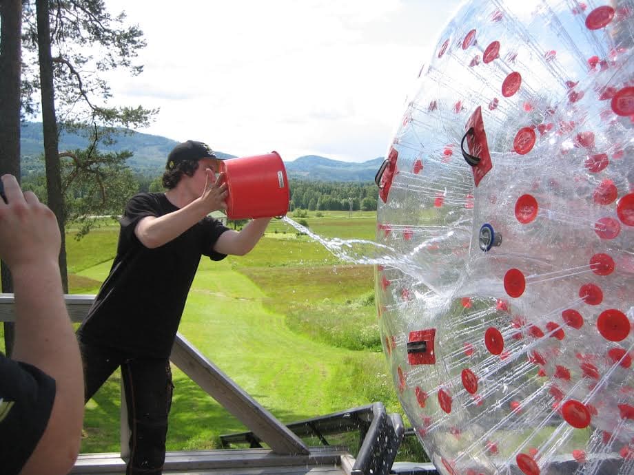 Hydrozorbing — sommarens hetaste tips